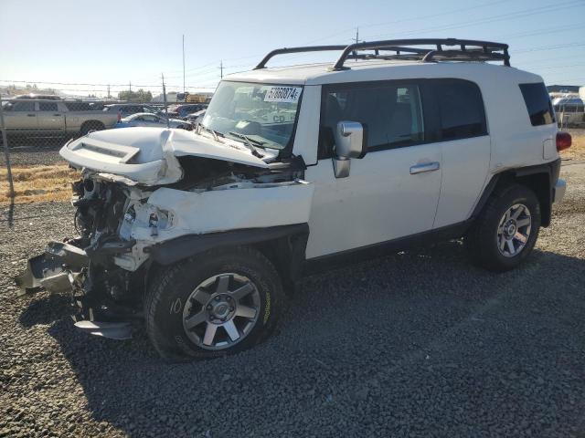  Salvage Toyota FJ Cruiser