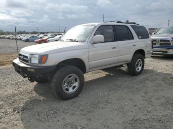  Salvage Toyota 4Runner