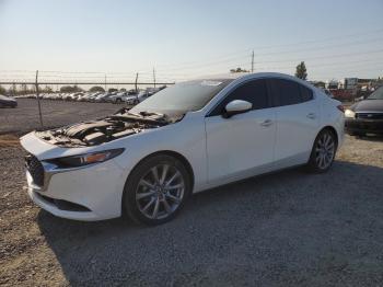  Salvage Mazda 3