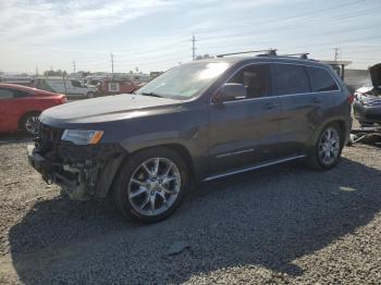  Salvage Jeep Grand Cherokee