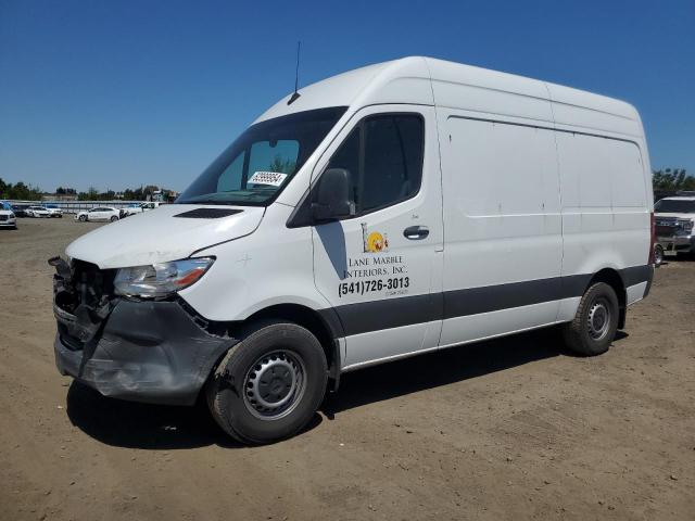  Salvage Mercedes-Benz Sprinter