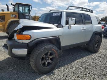  Salvage Toyota FJ Cruiser