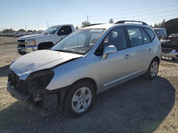  Salvage Kia Rondo