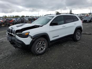  Salvage Jeep Cherokee