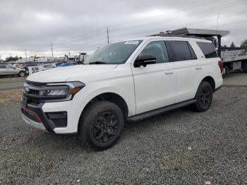  Salvage Ford Expedition