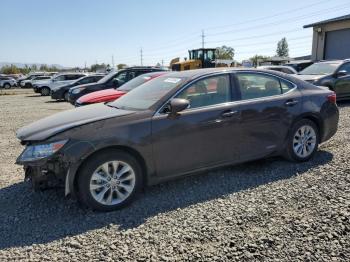  Salvage Lexus Es