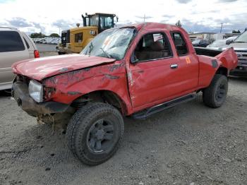  Salvage Toyota Tacoma