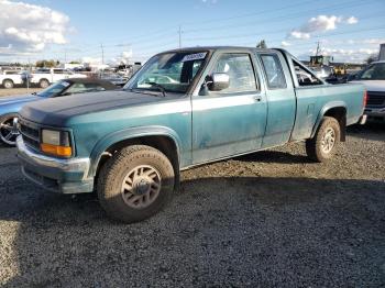  Salvage Dodge Dakota