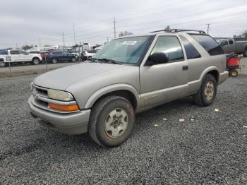  Salvage Chevrolet Blazer