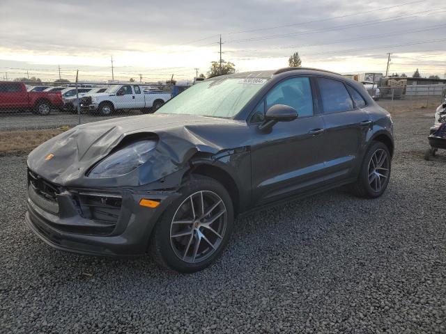  Salvage Porsche Macan Base