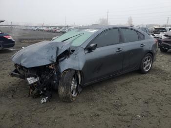  Salvage Kia Forte