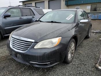  Salvage Chrysler 200