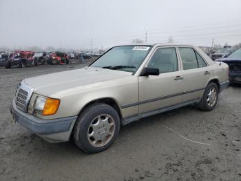  Salvage Mercedes-Benz 300-Class