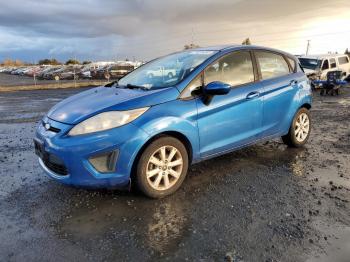  Salvage Ford Fiesta