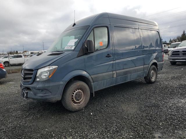  Salvage Mercedes-Benz Sprinter