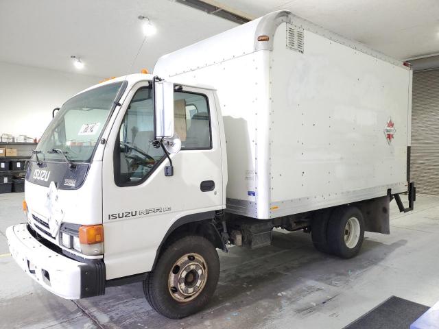  Salvage Isuzu Npr