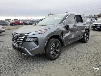  Salvage Nissan Rogue