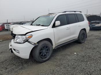  Salvage Toyota Land Cruis