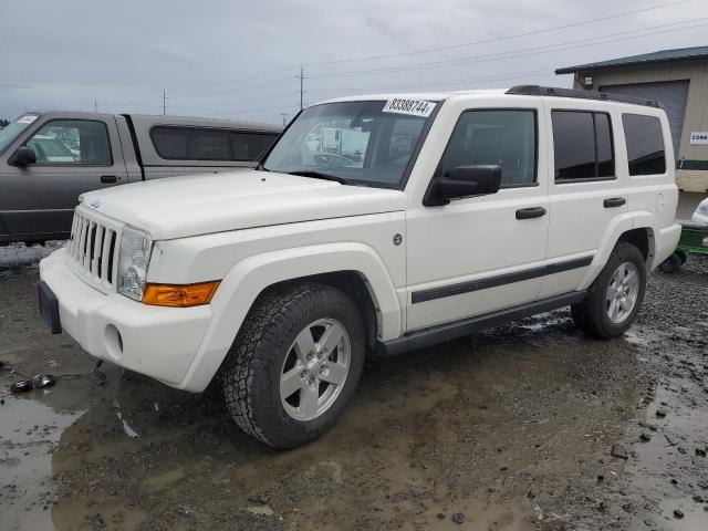  Salvage Jeep Commander