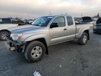  Salvage Toyota Tacoma