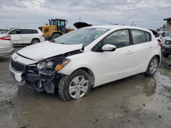  Salvage Kia Forte