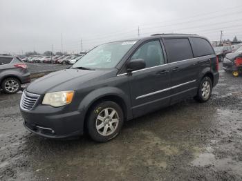  Salvage Chrysler Minivan