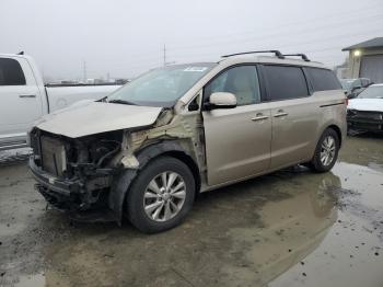  Salvage Kia Sedona