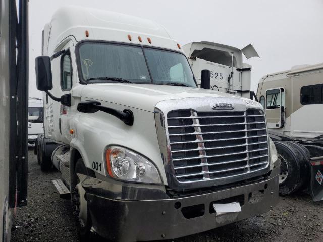  Salvage Freightliner Cascadia