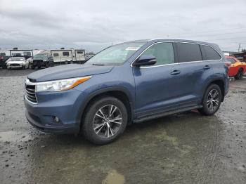  Salvage Toyota Highlander