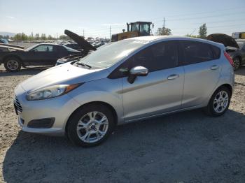  Salvage Ford Fiesta