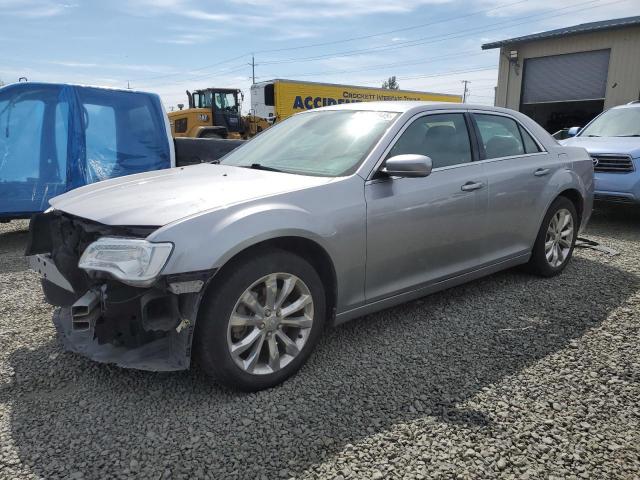  Salvage Chrysler 300