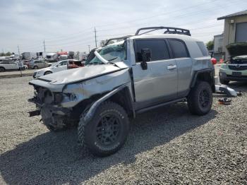  Salvage Toyota FJ Cruiser
