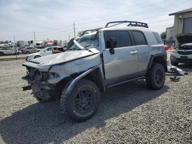  Salvage Toyota FJ Cruiser