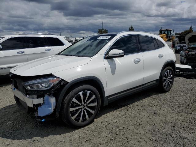  Salvage Mercedes-Benz GLA