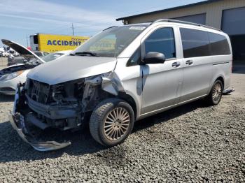  Salvage Mercedes-Benz Metris