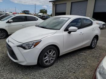  Salvage Toyota Yaris