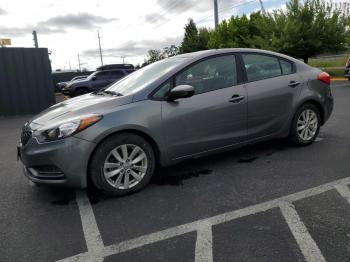  Salvage Kia Forte