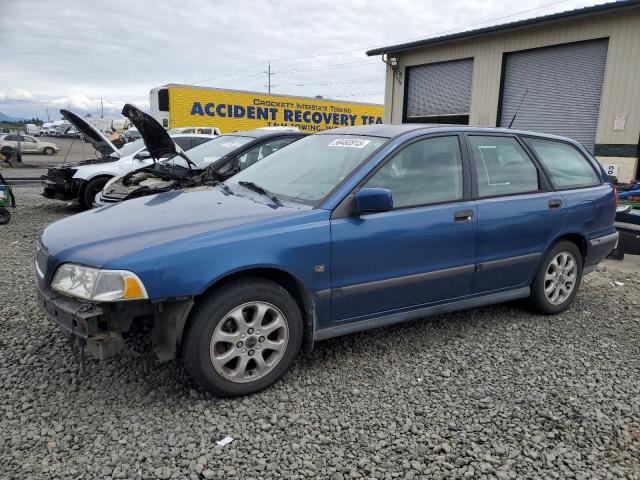  Salvage Volvo V40