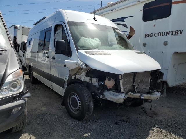  Salvage Mercedes-Benz Sprinter