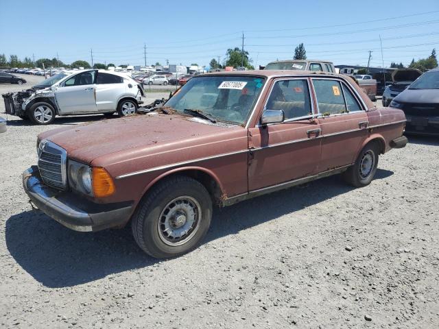  Salvage Mercedes-Benz 300-Class