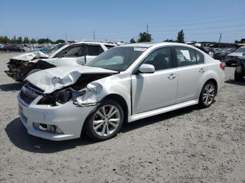 Salvage Subaru Legacy