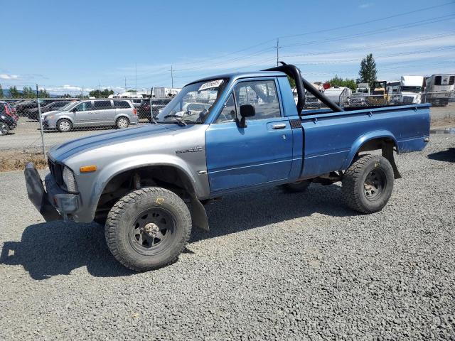  Salvage Toyota P Up