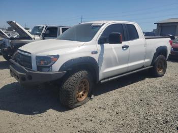  Salvage Toyota Tundra
