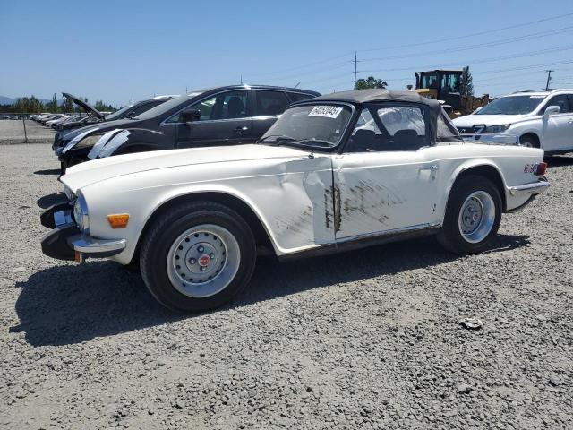  Salvage Triumph Car Tr6