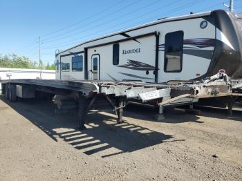  Salvage Reitnouer Trailer