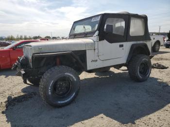  Salvage Jeep Wrangler