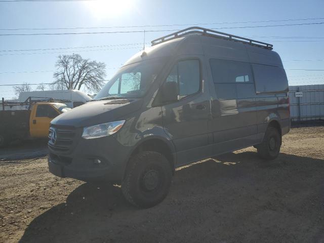 Salvage Mercedes-Benz Sprinter