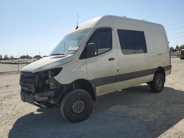  Salvage Mercedes-Benz Sprinter