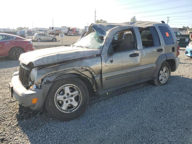  Salvage Jeep Liberty