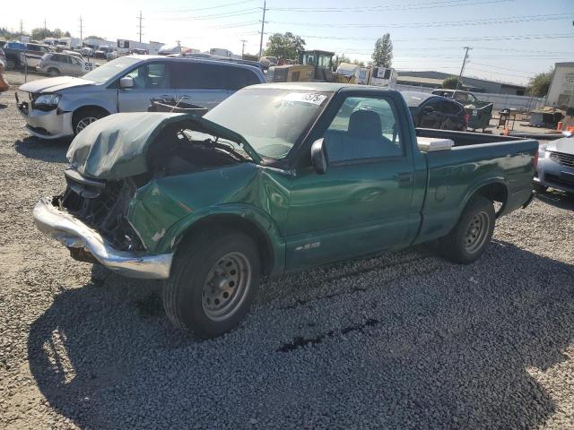  Salvage Chevrolet S-10